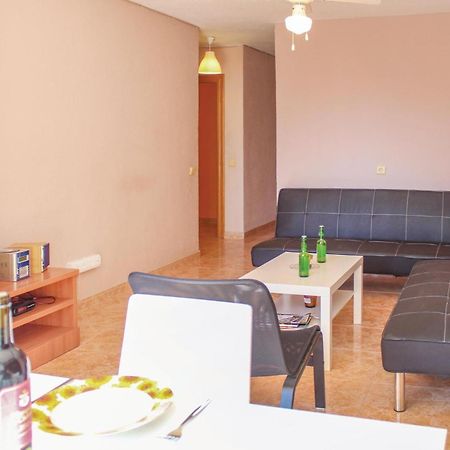 2 Bedroom Pet Friendly Apartment In Alicante Kültér fotó