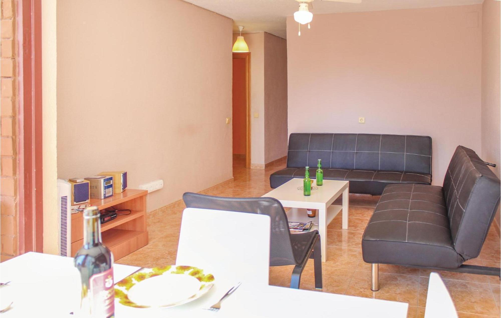 2 Bedroom Pet Friendly Apartment In Alicante Kültér fotó